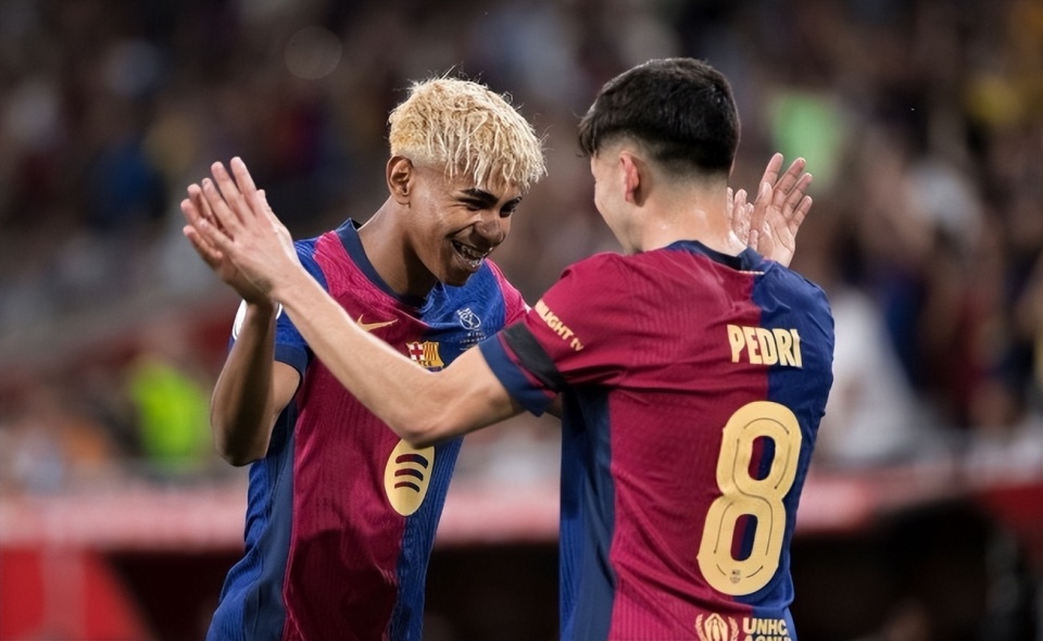 [中超]莱昂纳多独中三元 海港客场胜国安