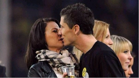 三方交易解析：湖人获“绿巨人”不亏，勇士赚了，独行侠吃亏明显