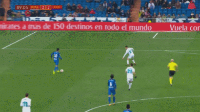 库珀-弗拉格对爵士比赛打破勒布朗-詹姆斯新秀纪录