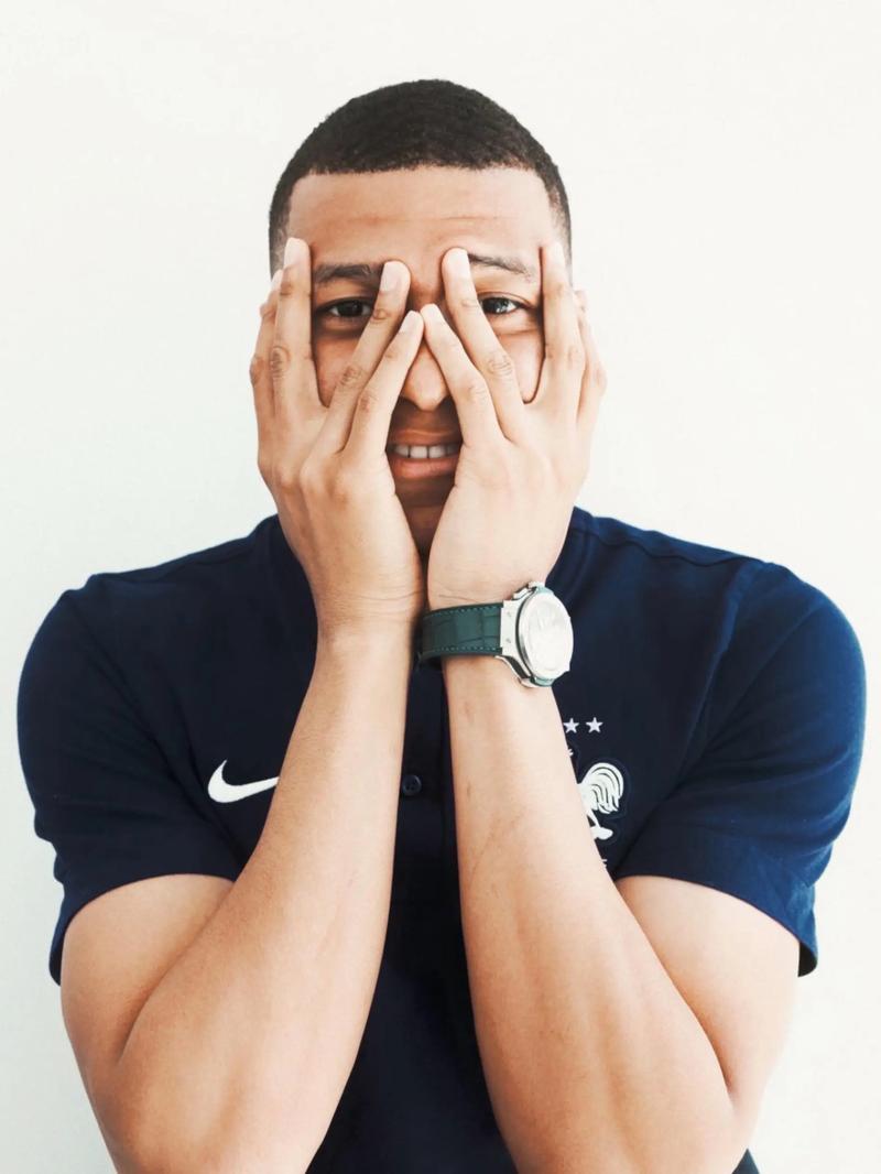 76人完胜！恩比德27+8首发第二，湖人旧将拉胯，马克西33+4探花大爆发