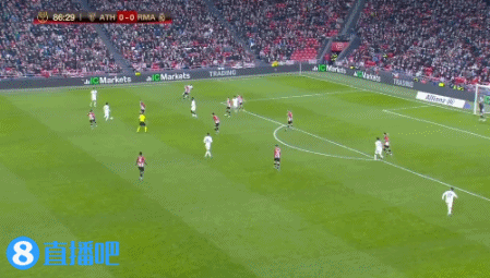 LPL新秀选手表现抢眼 教练组高度评价